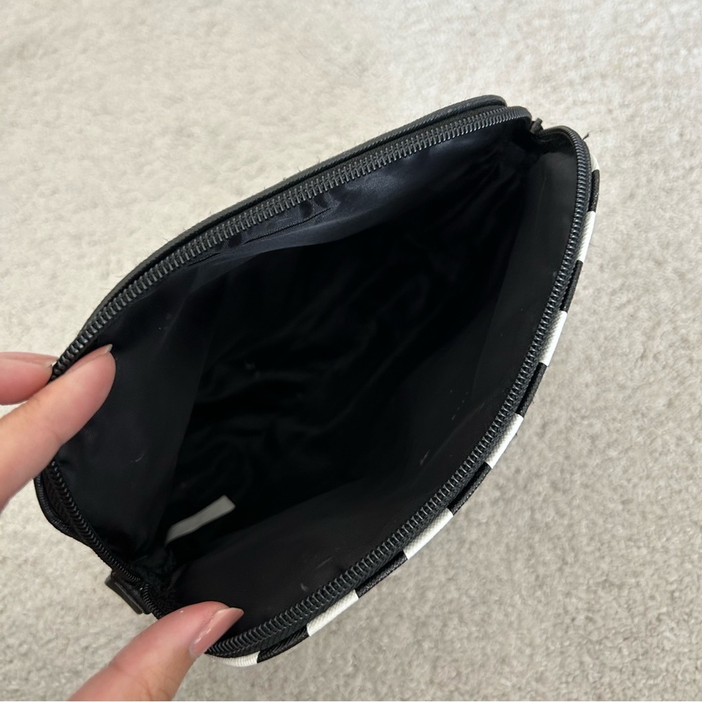 Limited Edition Nordstrom Makeup Cosmetics Bag - Picture 4 of 13